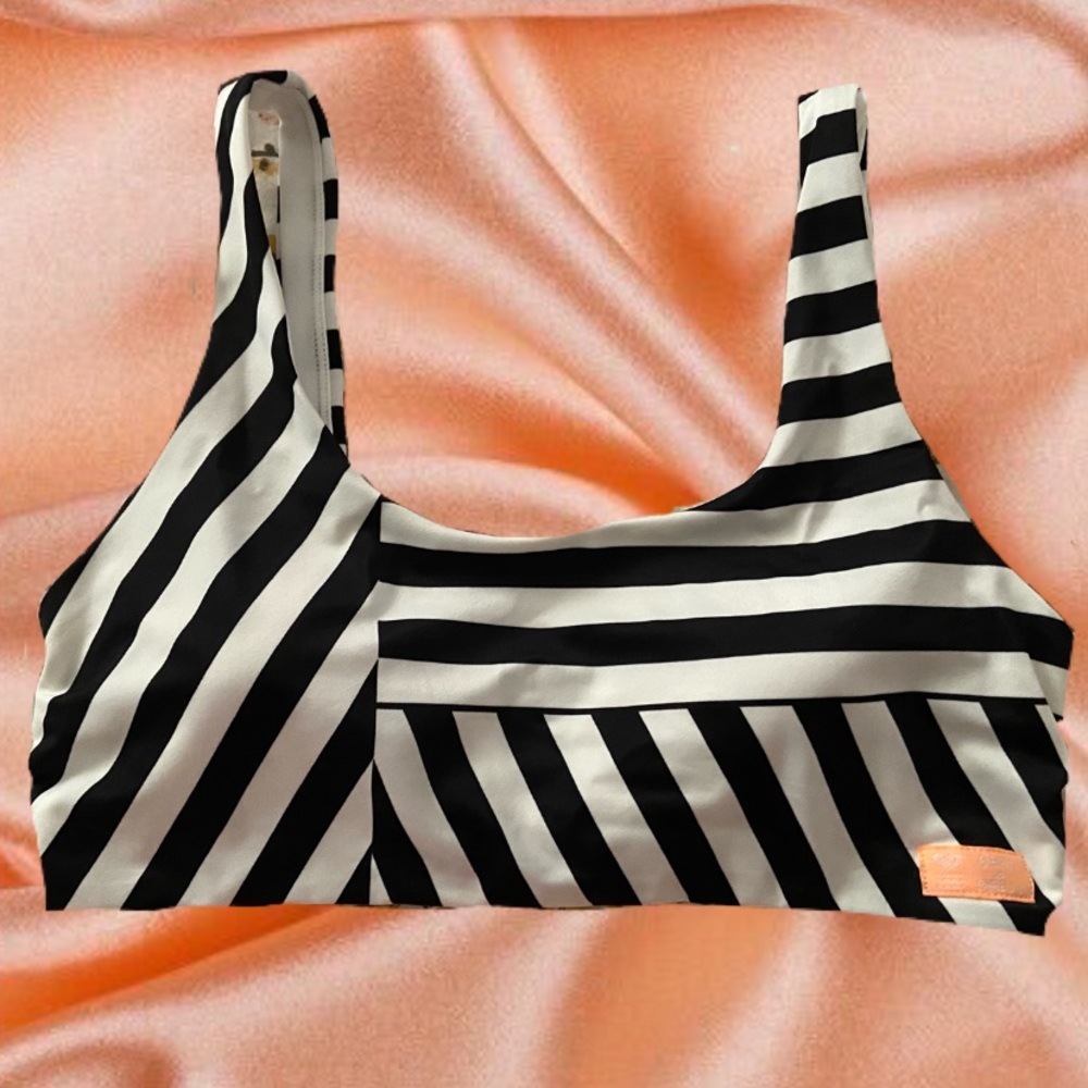striped Roxy bikini top
